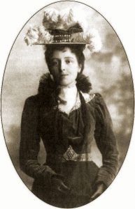 Lucy Maud Montgomery ( vers 1901)